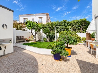 Casa ou moradia à venda na Colina de Asseca - Quinta de Perogil - São Pedro