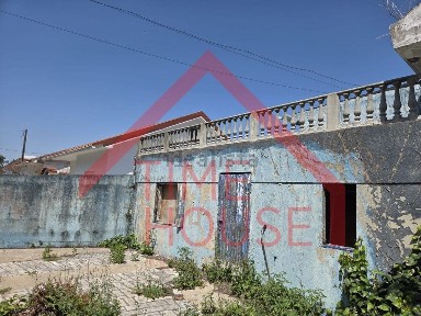 Moradia independente à venda na Cidade