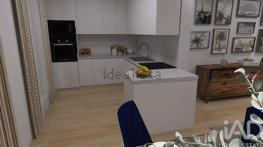 Apartamento T2 à venda na Santa Marta do Pinhal