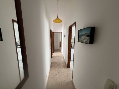 T1 equipado, próximo da praia da falésia