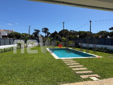 Arrendamento de moradia independente no Centro de Cascais