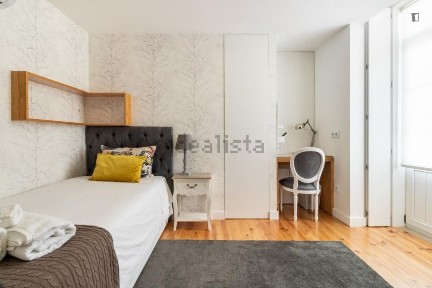 Arrendamento de apartamento T0 na Rua Pedro Rocha