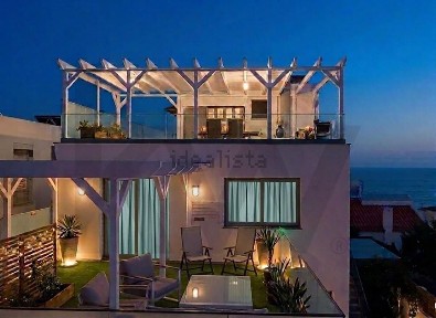 Casa ou moradia à venda em Caniço