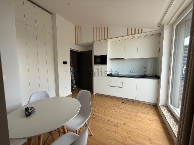 Arrendamento de apartamento T0 na Rua de São Tiago