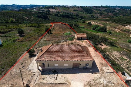 Casa ou moradia à venda na Rua Professor Marcelo Caetano