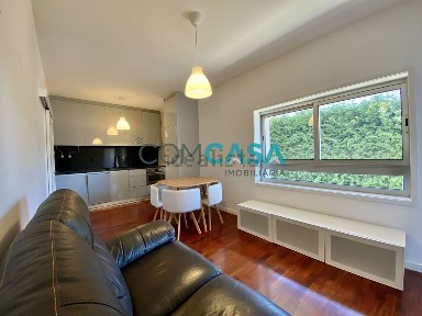 Apartamento T1 à venda na Rua de Antevila