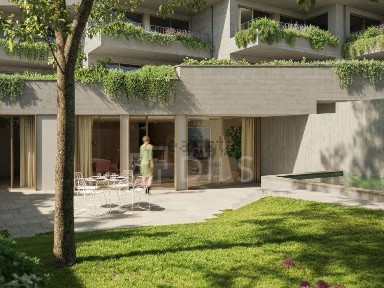 Apartamento T3 à venda na Rua Professor Augusto Nobre, 178