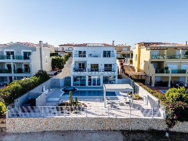 Moradia independente à venda na Quinta da Boavista