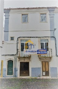 Moradia independente à venda em Santa Maria e Santo André