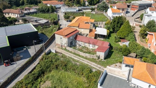 Casa ou moradia à venda na Travessa das Escolas do Carvalho