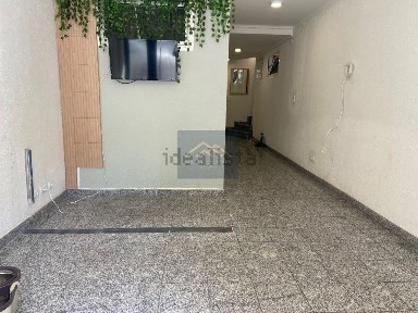 Arrendamento de apartamento T4 na Praceta Oliveira Feijão