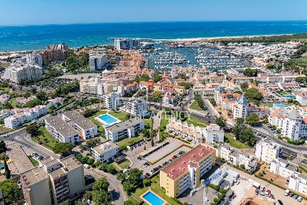 Arrendamento de apartamento T3 em Marina de Vilamoura
