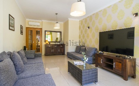 Arrendamento de apartamento T3 na Rua Convento de São Francisco