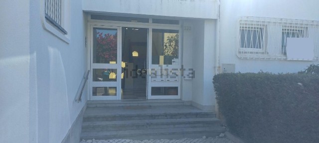 Arrendamento de apartamento T2 no Monte Estoril