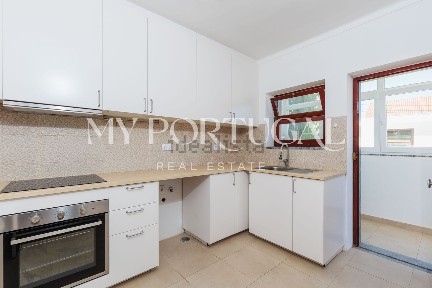 Arrendamento de apartamento T2 na Rua Cabecinhos