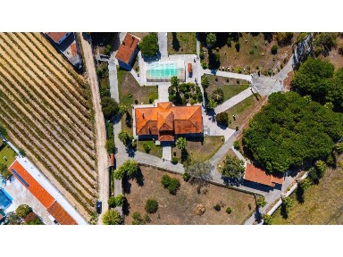 Quinta à venda na Rua de Santo Amaro
