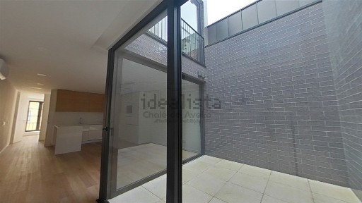 Arrendamento de apartamento T1 na Zona Histórica - Beira-Mar