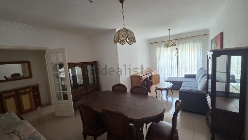 Arrendamento de apartamento T2 na Praça do Sol, 165