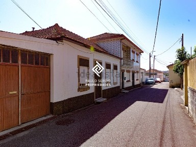 Moradia independente à venda na Rua da Estrada, 601