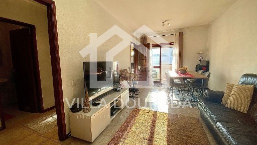 Apartamento T2 à venda no Largo Vermoim, 166