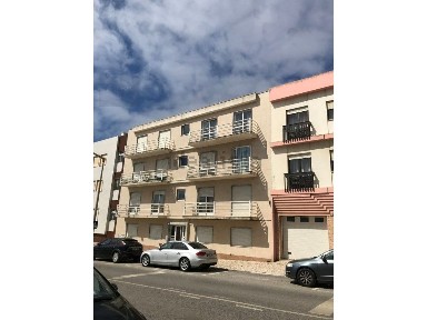 Arrendamento de apartamento T2 na Avenida Mariano Calado