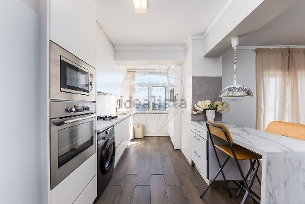 Apartamento T2 à venda na Rua Clementina Carneiro de Moura