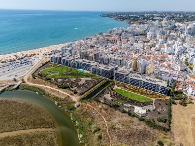 Apartamento T2 à venda na Avenida do Rio