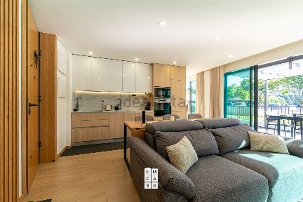 Apartamento T1 à venda em São João da Madeira