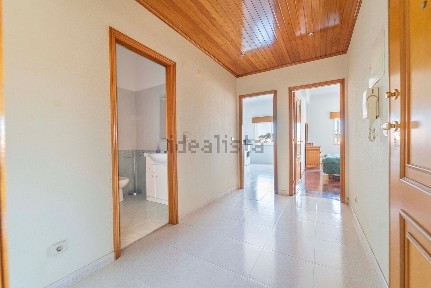 Arrendamento de apartamento T1 na Avenida Afonso Costa, 37