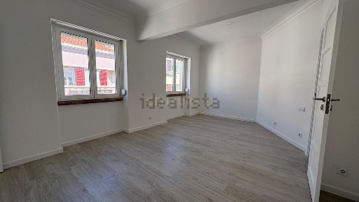 Apartamento T2 à venda na Rua do Mato Grosso, 55