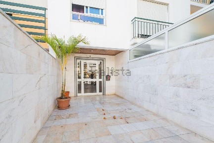 Apartamento T2 à venda na Rua Manuel Tito de Morais, 8