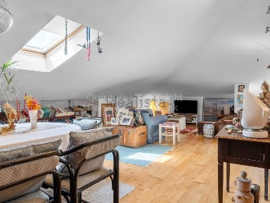 Apartamento T3 à venda na Rua António Feliciano de Castilho