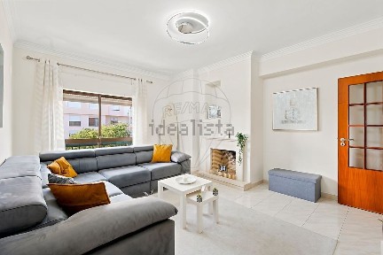 Apartamento T2 à venda na Casal do Marco