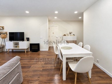 Apartamento T2 à venda na Brejoeira - Pinhal de Negreiros