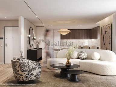 Apartamento T3 à venda na Rua Doutor António Elvas