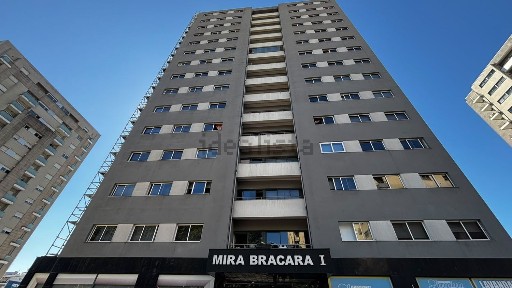Apartamento T2 à venda na Rua Luís Soares Barbosa
