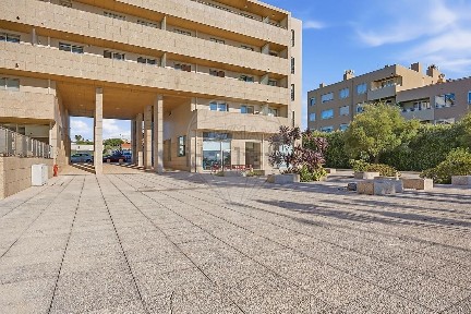Apartamento T3 à venda na Rua Principal