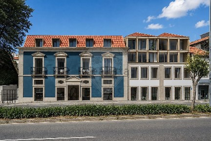 Apartamento T2 à venda na Rua Pinto de Araújo, 75