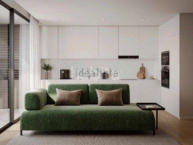 Apartamento T2 à venda na Rua de Nove de Abril