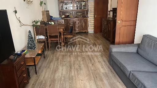Apartamento T2 à venda na Rua de rodrigo alves