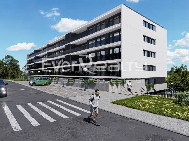 Apartamento T4 à venda no Fanzeres e São Pedro da Cova