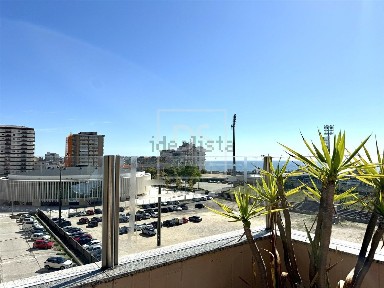 Apartamento T3 à venda na Avenida Repatriamento dos Poveiros, 449