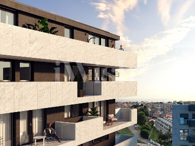 Duplex à venda na Rua de Camposinhos