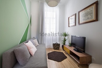 Arrendamento de apartamento T1 na Travessa do Meio