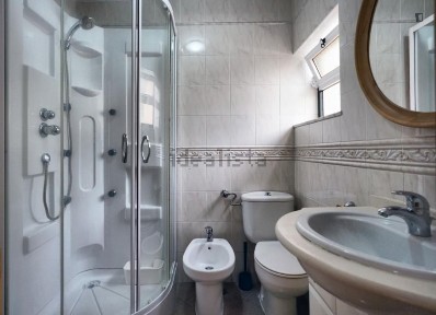 Arrendamento de apartamento T1 na Santa Engrácia
