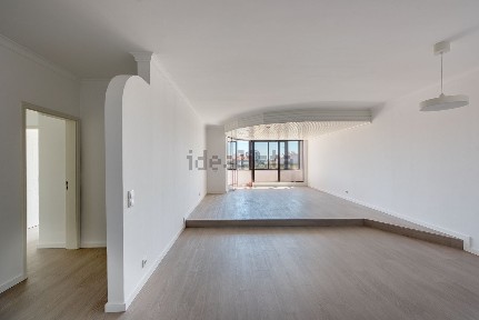 Arrendamento de apartamento T2 na Rua da Quinta das Palmeiras