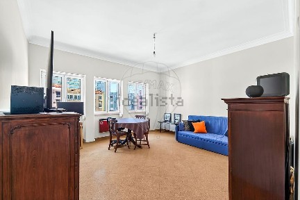 Arrendamento de apartamento T1 na Rua Pedro Nunes