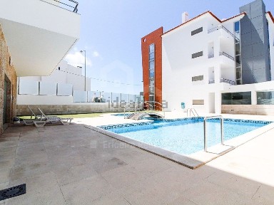 Arrendamento de apartamento T2 no Centro da Vila