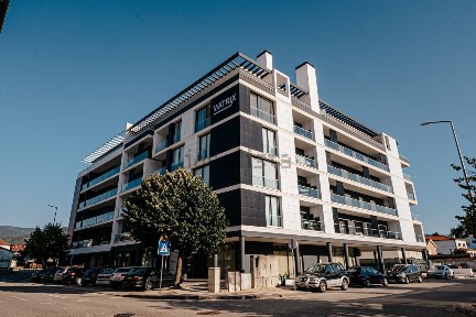 Apartamento T2 à venda em R. da Coutada