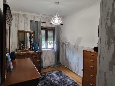 Apartamento T3 à venda em Urbanização Encosta do Sol, 9